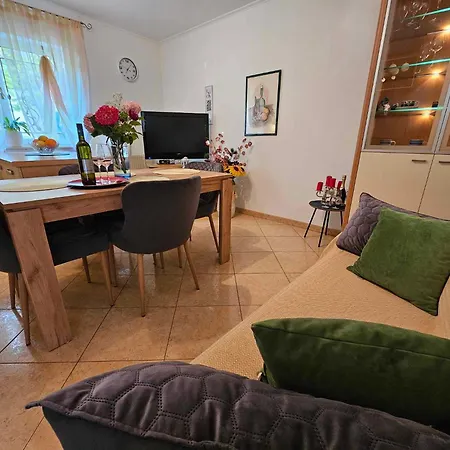 Apartment Rita Jasmin *