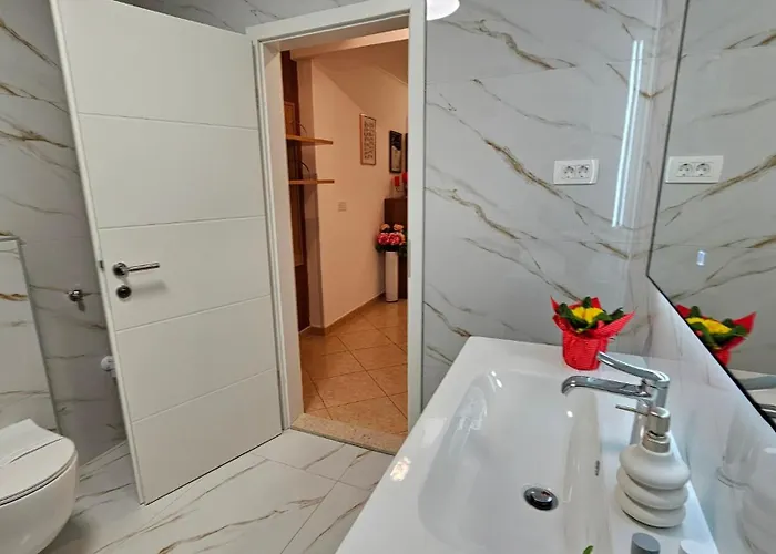 Rita Jasmin Appartement *