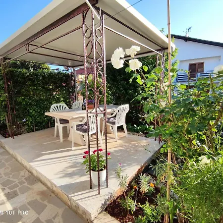 Apartamento Rita Jasmin